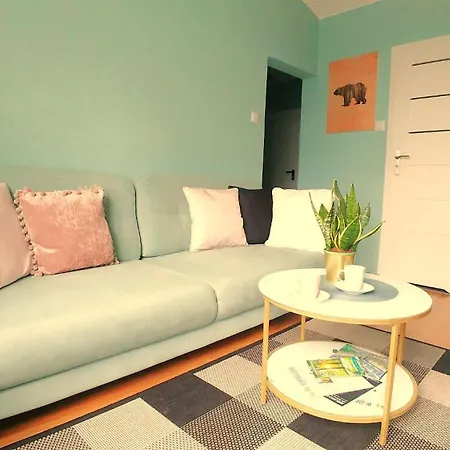 Nova Na Krakowskiej No 3