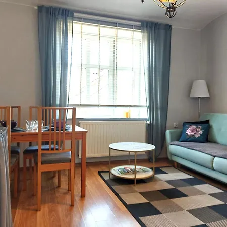 Nova Na Krakowskiej No 3 Apartman